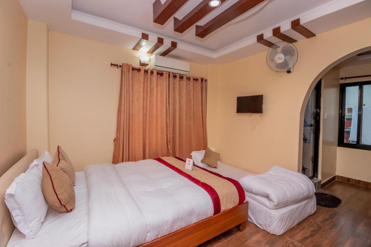 Oyo 253 Hotel Pinnacle Pokhara Exterior foto