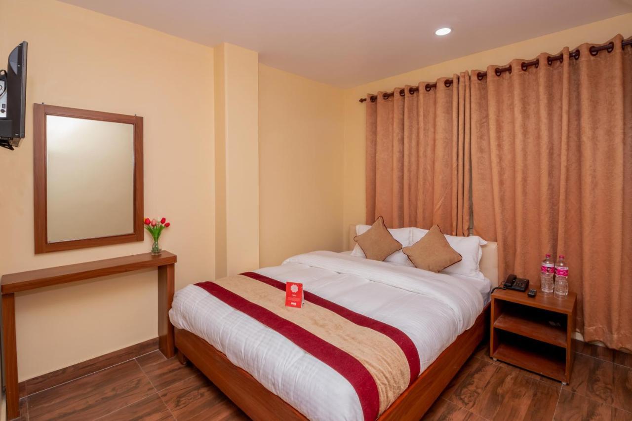 Oyo 253 Hotel Pinnacle Pokhara Exterior foto